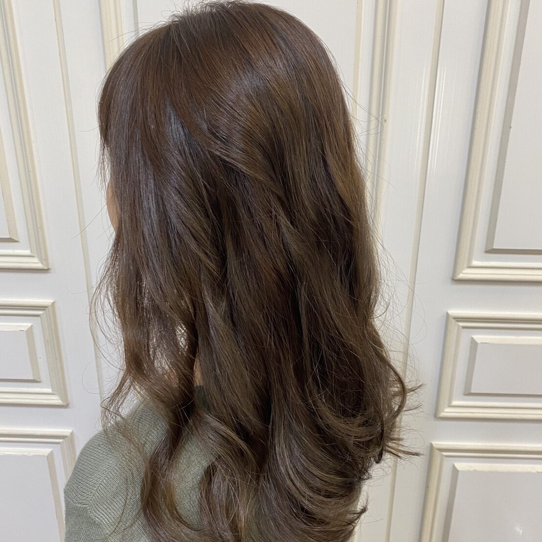 台中豐原染髮推薦 - 冷茶棕伊莉莎白捲髮型設計 Hair by Sunny