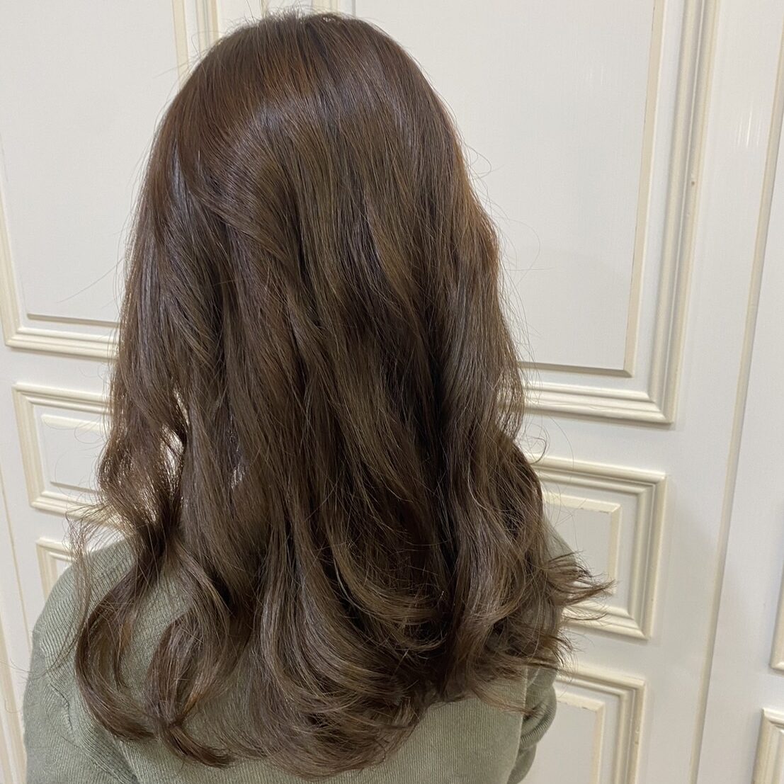 台中豐原染髮推薦 - 冷茶棕伊莉莎白捲髮型設計 Hair by Sunny